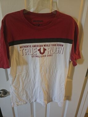 True Religion Red Graphic Logo Tee Men's Large
